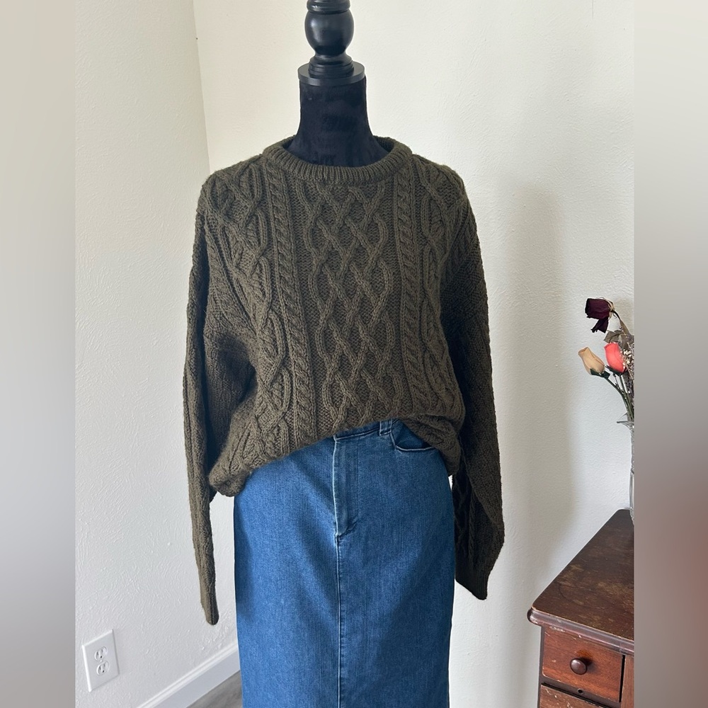 Aran Country Olive Green Chunky Wool Knit Sweater